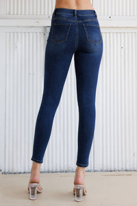 Kara Classic Skinny Jeans