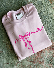 Load image into Gallery viewer, Mama Bow Sweatshirt