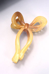 Matte Bow Hair Claw