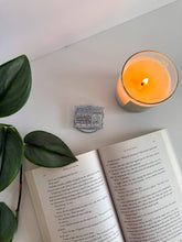 Load image into Gallery viewer, Bookstore Kindle Grip