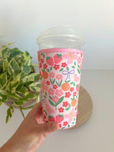 Load image into Gallery viewer, Spring Floral Iced Coffee Sleeve
