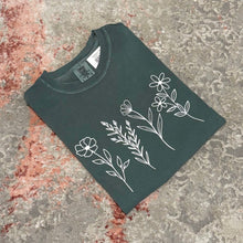 Load image into Gallery viewer, Wildflower Tee