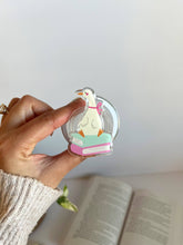 Load image into Gallery viewer, Reading Goose Kindle Grip