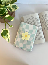 Load image into Gallery viewer, Yellow Flower Kindle Grip