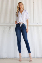 Load image into Gallery viewer, Kara Classic Skinny Jeans