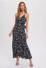 Load image into Gallery viewer, Cleo Floral Print Wrap Dress